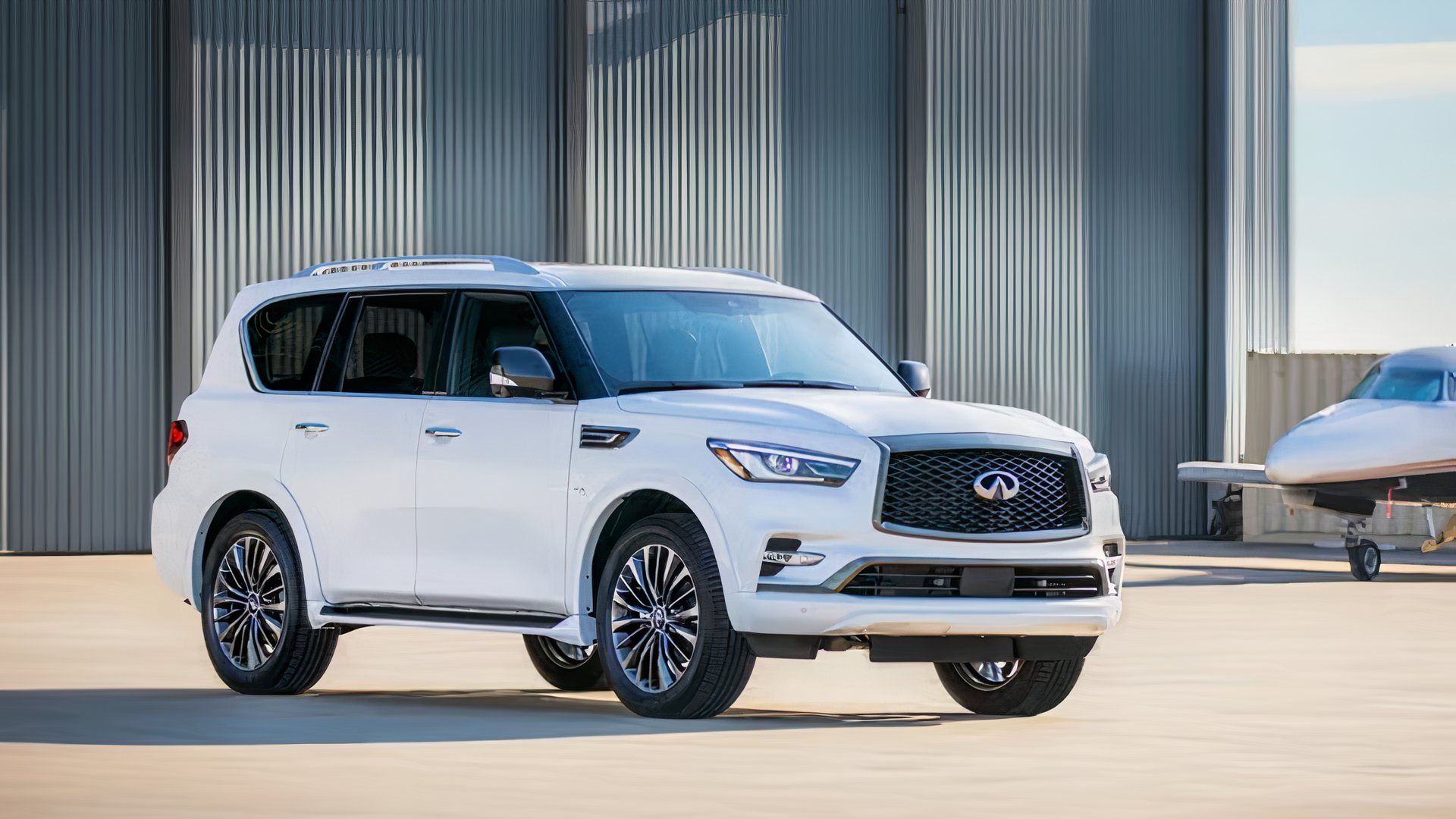 Front 3/4 shot of a 2020 Infiniti QX80