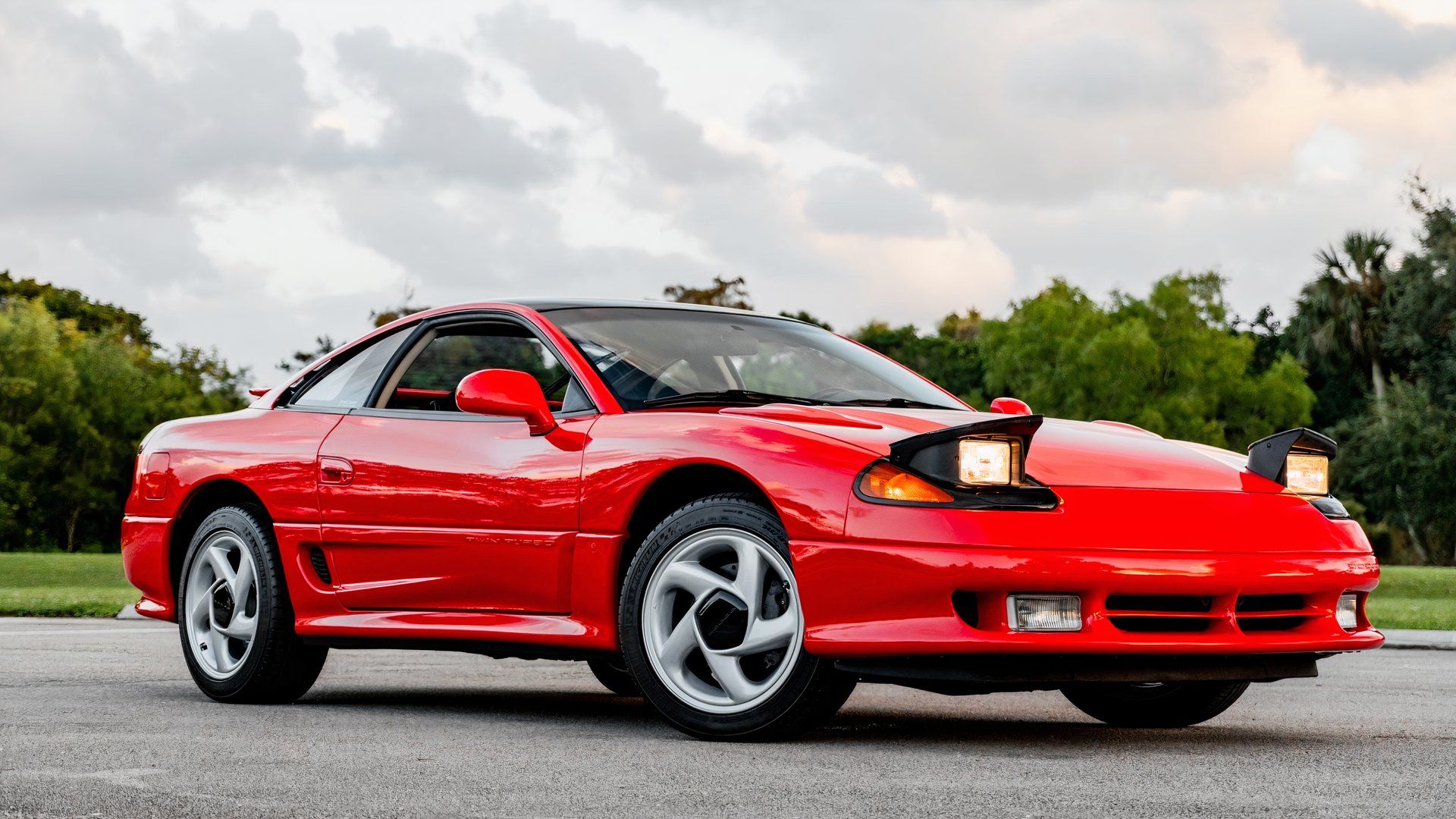 3/4 side view of 1991 Dodge Stealth R/T Turbo