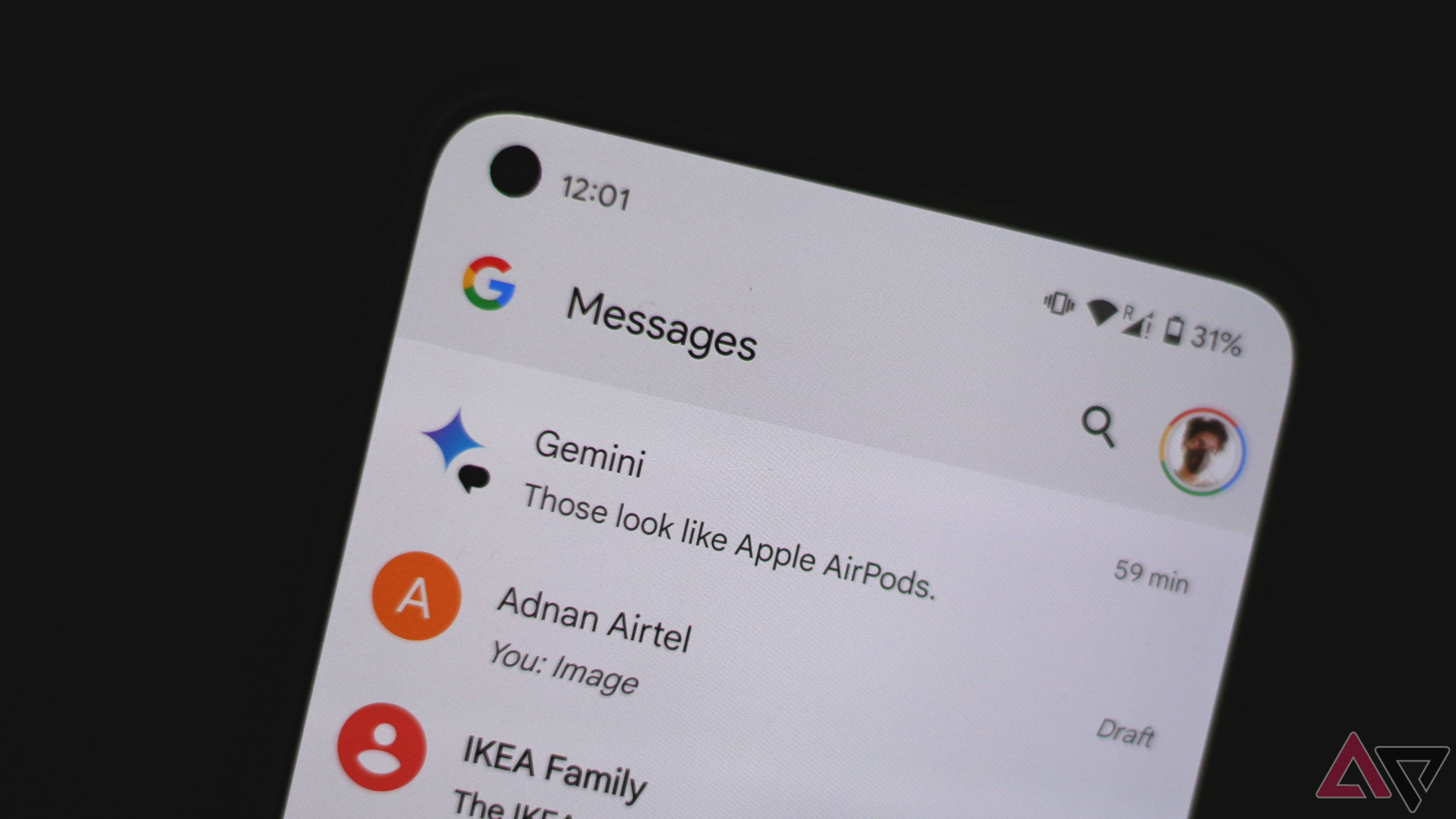 Gemini integration in Google Messages