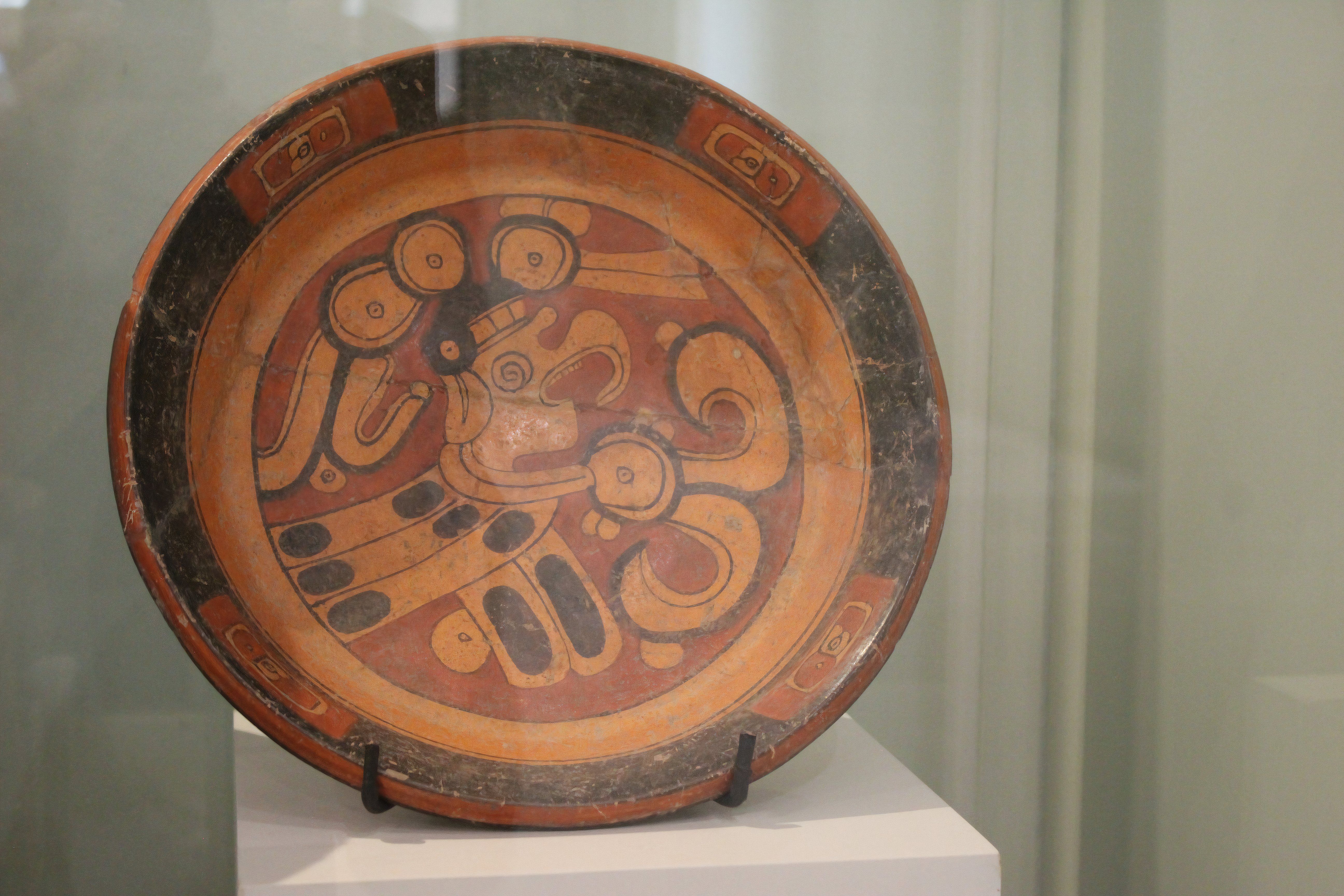 Plate displayed at the Museo Maya de Cancún, Mexico