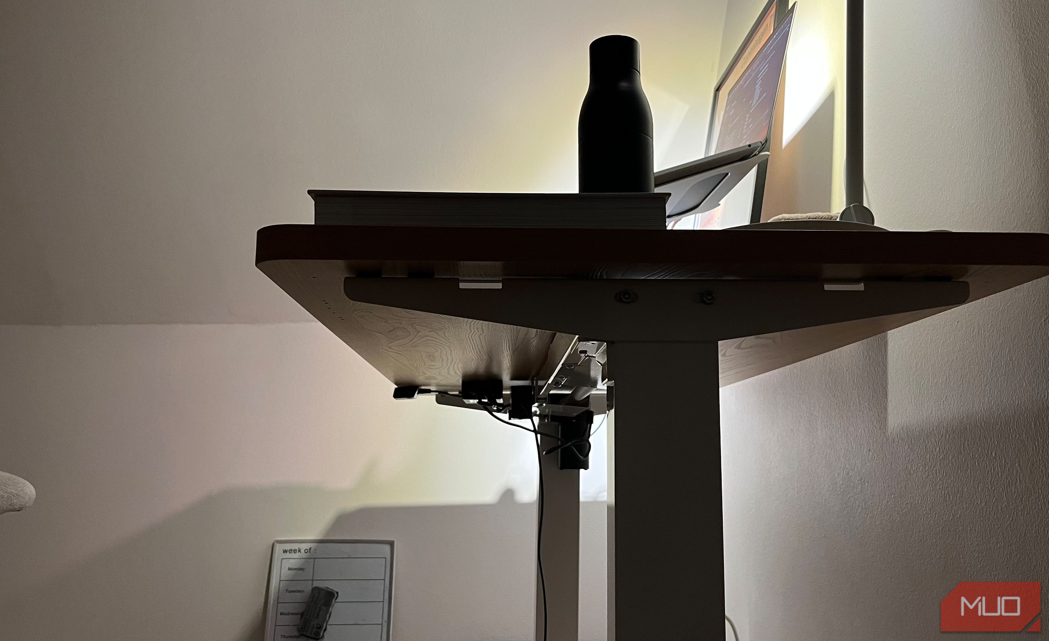 An Image of a Adjustable Table