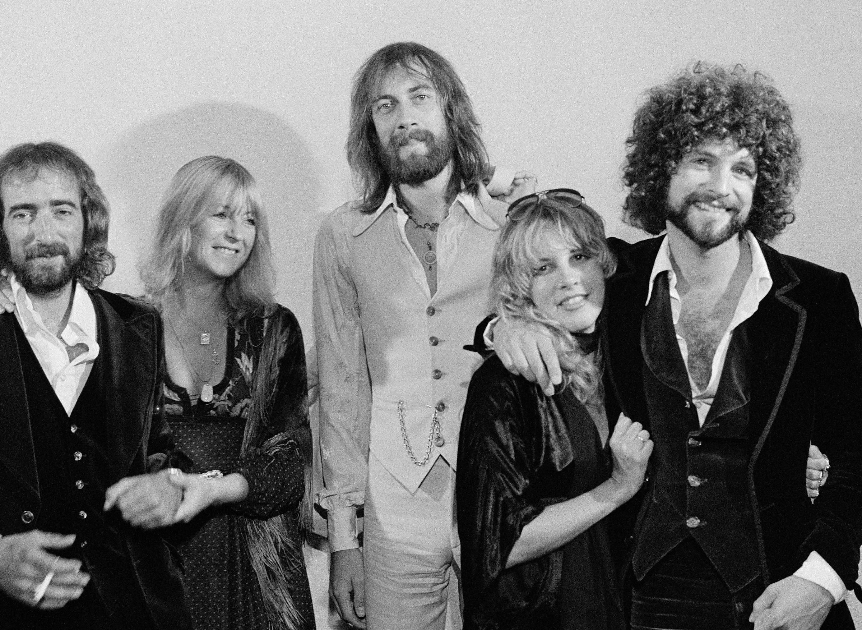 john mcvie, christine mcvie, mick fleetwood, stevie nicks, and lindsey buckingham