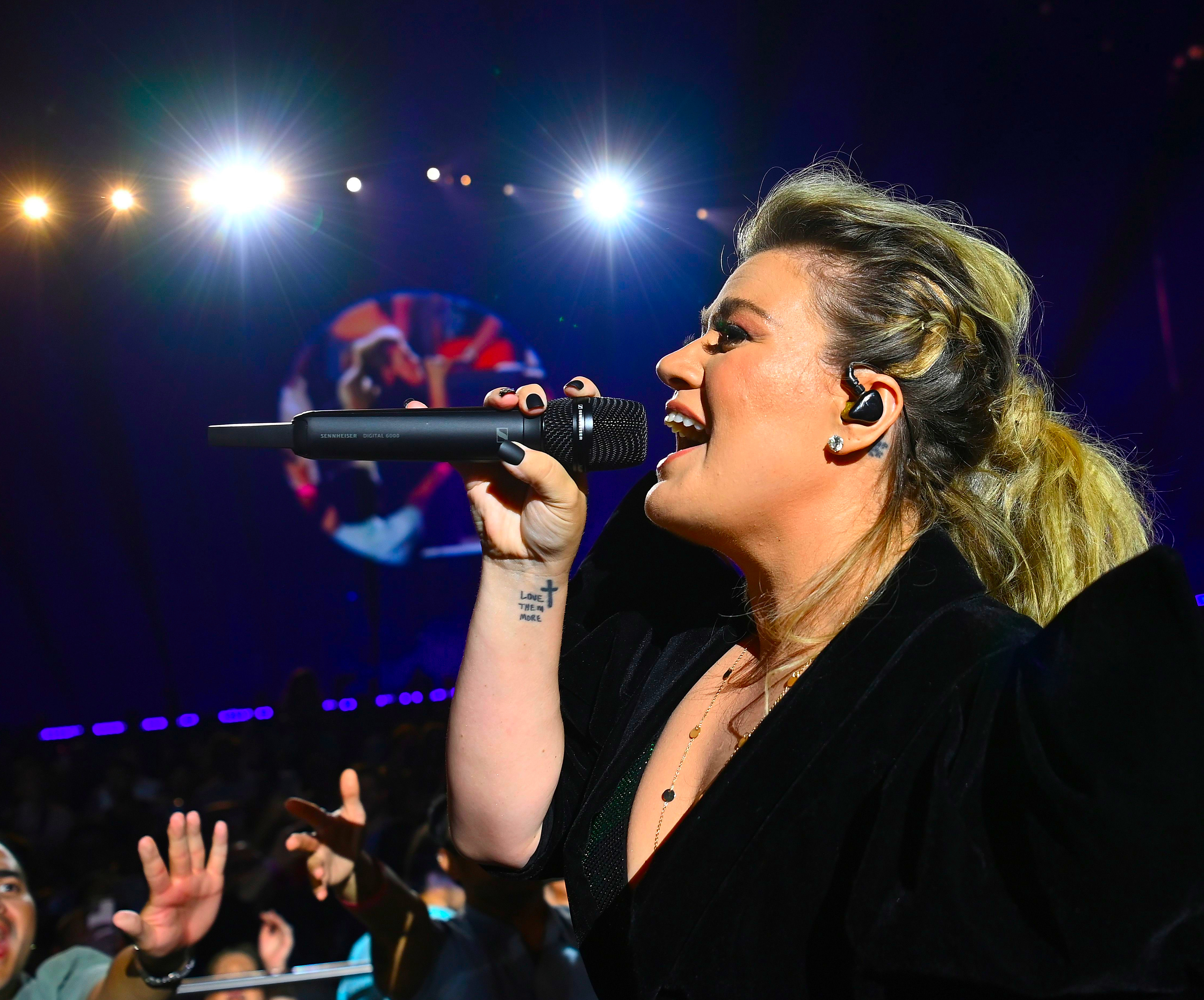 chemistry...an intimate night with kelly clarkson the limited engagement at bakkt theater at planet hollywood las vegas resort & casino