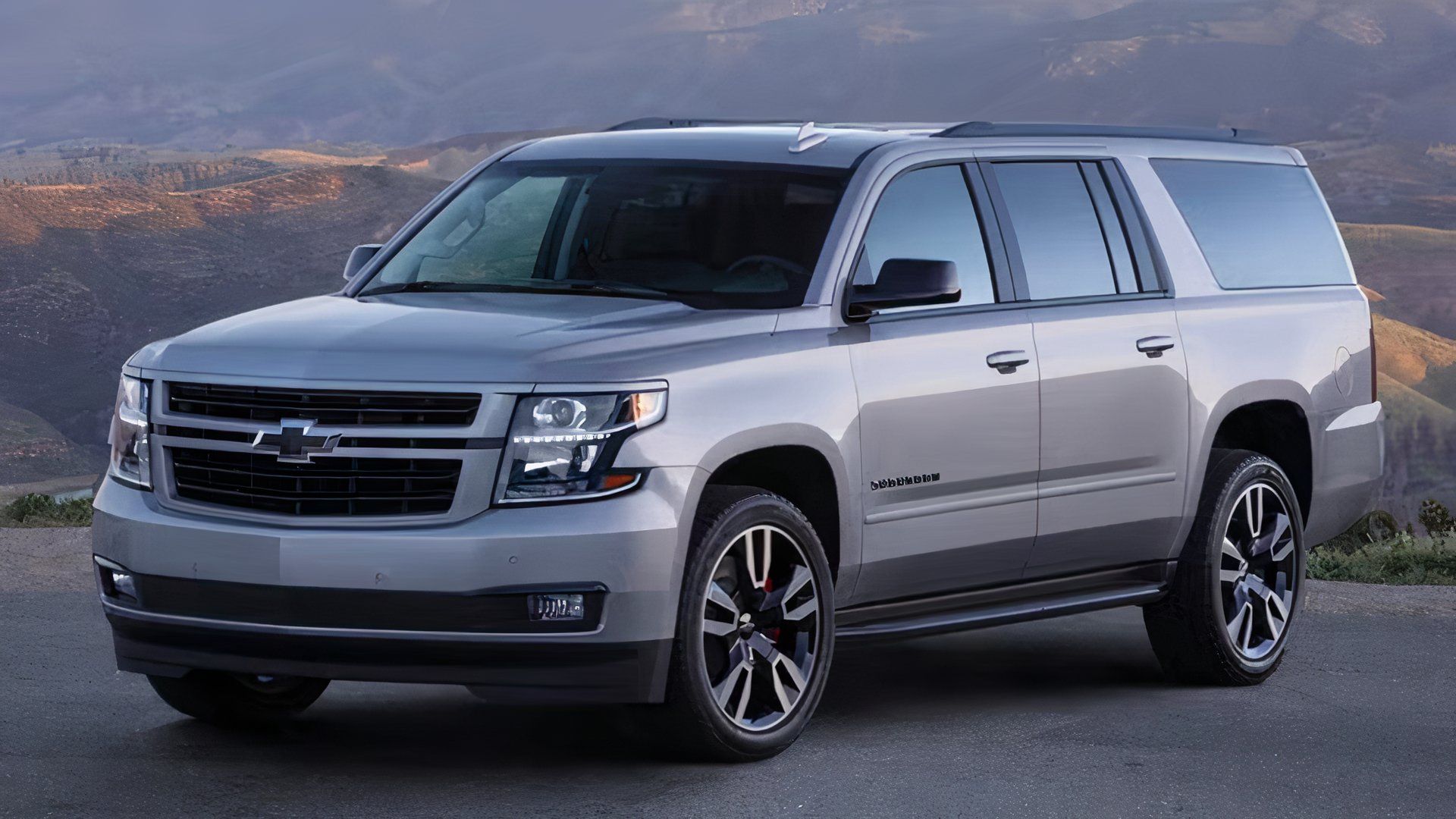 Front 3/4 shot of a 2020 Chevrolet Suburban