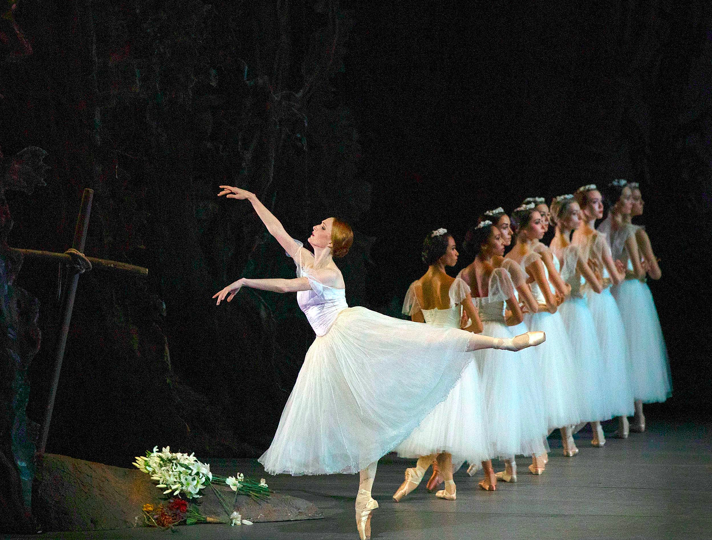 gillian murphy in giselle. photo: rosalie o’connor.