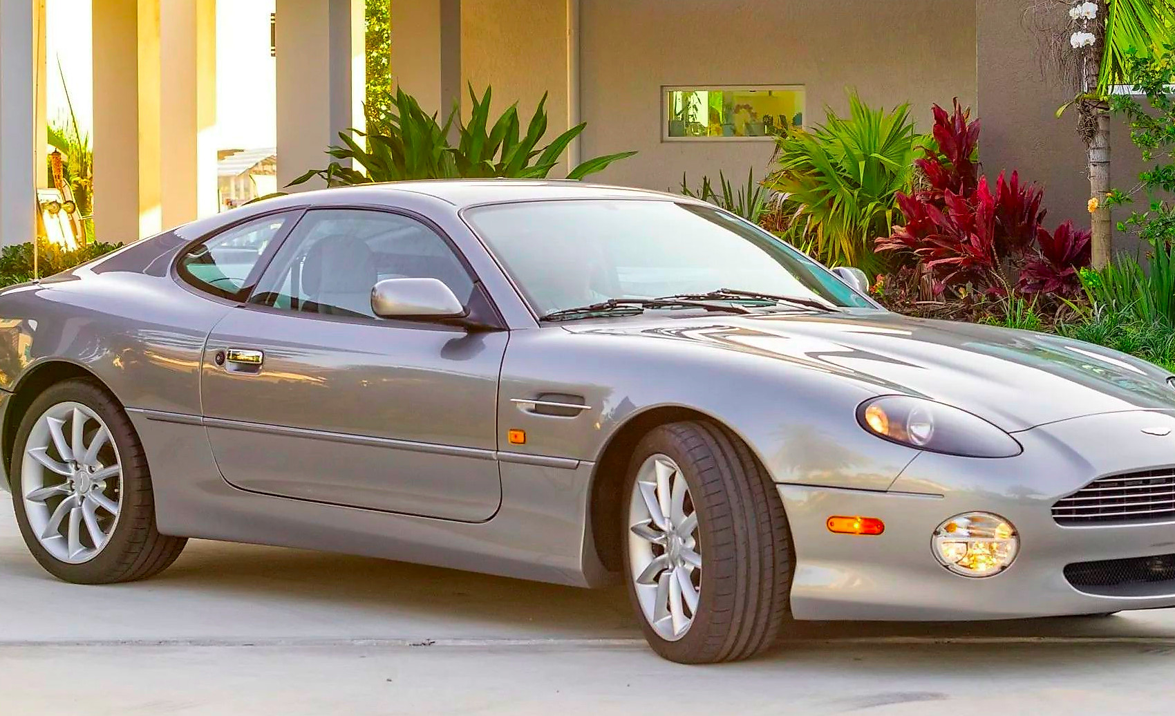 2000 Aston Martin DB7 Vantage V12 